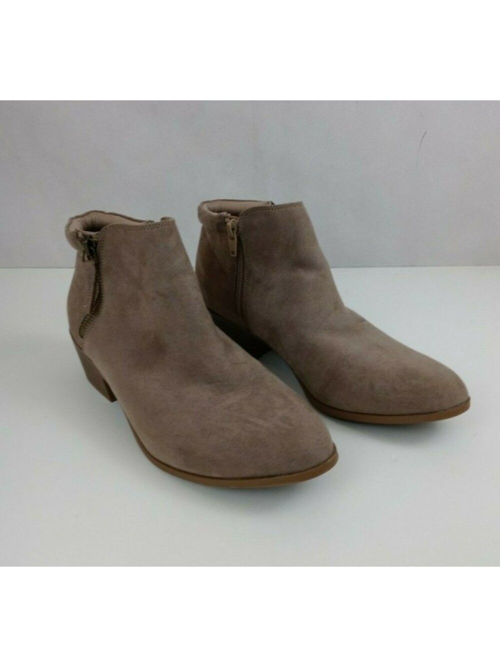 Mossimo Tan Faux Suede Double Side Zip Ankle Boots Size 9.5